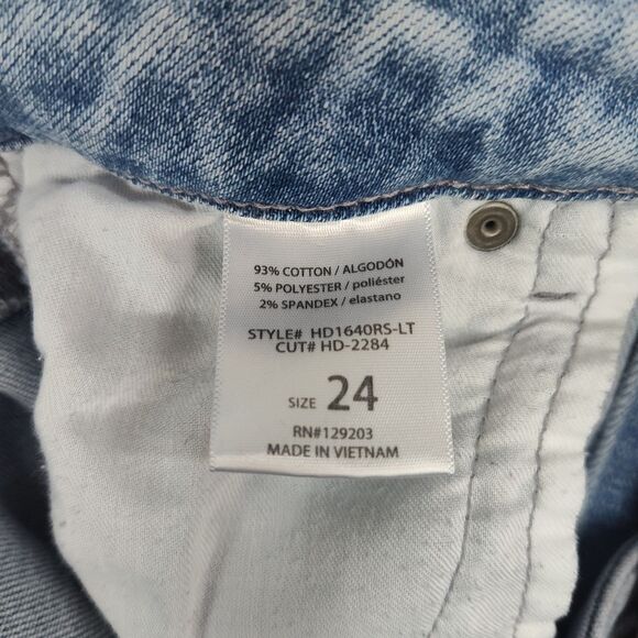 Altar'd State Jeans Women's Size 24 Light Blue Distressed Raw Hem - Picture 11 of 12